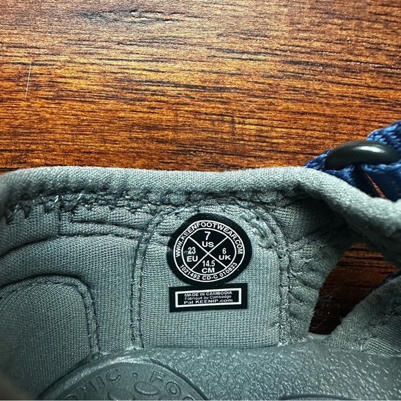 Keen Kids Navy and Charcoal Sandals - Picture 5 of 6